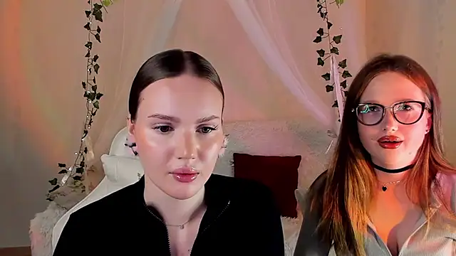 MishkaMe online show from 11-13-25, 06:39