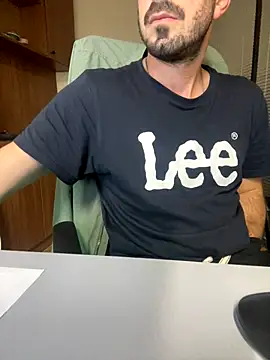 giorgakaci69 online show from 10-09-25, 03:23