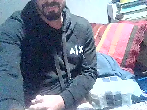 giorgakaci69 online show from 10-05-25, 10:22