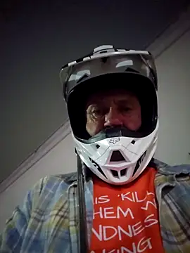 den-rock4u online show from 12-20-25, 05:32