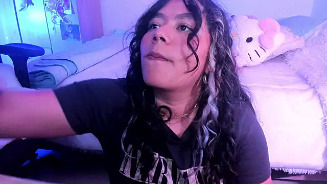 StephaniFox online show from 02-19-25, 03:06