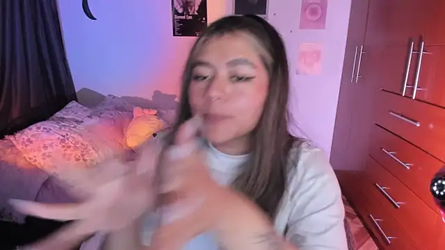 StephaniFox online show from 03-29-26, 03:52