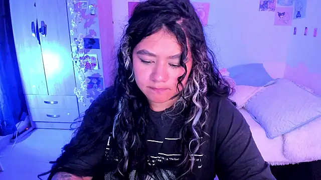 StephaniFox online show from 02-24-25, 03:44