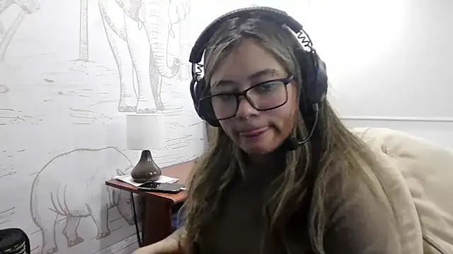 StephaniFox online show from 03-28-26, 04:02