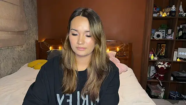 immahawaii online show from 06-11-26, 06:32