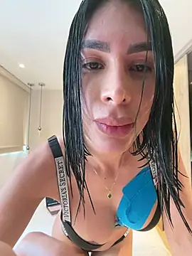 Snapshot of Dj_scarlettmorreti chatting on 03-15-26, 07:10 Dj scarlettmorreti online show from 03-15-26, 07:10