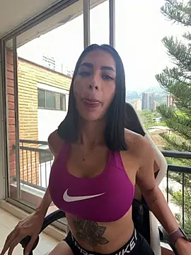 Dj scarlettmorreti online show from 12-20-25, 05:38