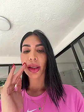 Snapshot of Dj_scarlettmorreti chatting on 06-10-26, 06:09 Dj scarlettmorreti online show from 06-10-26, 06:09
