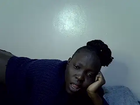 Snapshot of heather_savage chatting on 07-04-26, 10:25 heather savage online show from 07-04-26, 10:25