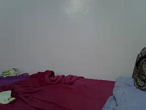 Snapshot of heather_savage chatting on 03-30-26, 10:22 heather savage online show from 03-30-26, 10:22