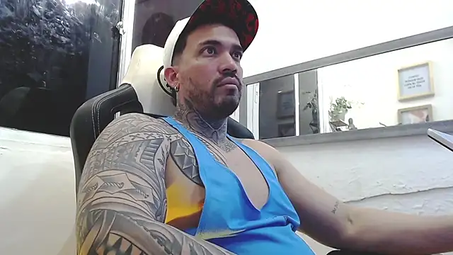 Angel sex latin online show from 02-17-25, 03:47