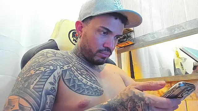 Angel sex latin online show from 09-11-25, 04:34