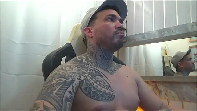 Angel sex latin online show from 09-22-25, 03:45