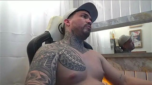 Angel sex latin online show from 10-14-25, 03:29
