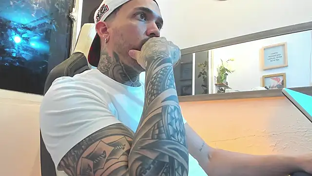 Angel sex latin online show from 02-08-25, 03:30