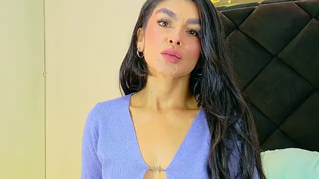 Holly Brensonexx  online show from 02-24-26, 12:50