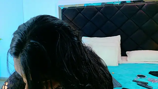 Holly Brensonexx  online show from 10-15-25, 01:08