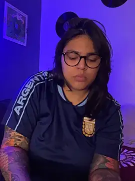 miacanela xo online show from 06-17-26, 02:22