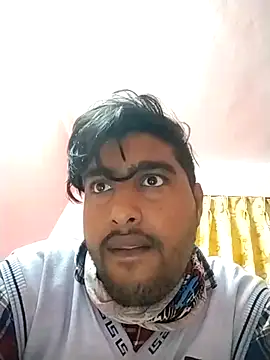 Snapshot of SweetFatBoy chatting on 03-12-25, 03:40 SweetFatBoy online show from 03-12-25, 03:40