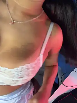 Snapshot of Melisa_Ester chatting on 02-22-26, 04:15 Melisa Ester online show from 02-22-26, 04:15