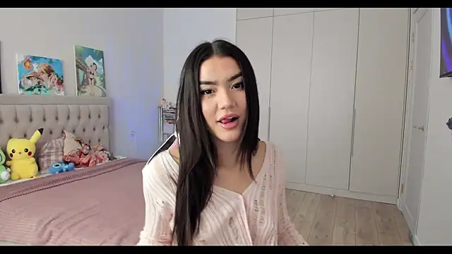 Shineel online show from 10-22-25, 03:39