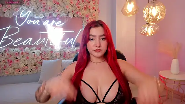 Snapshot of ViolettCastel chatting on 03-21-25, 07:46 ViolettCastel online show from 03-21-25, 07:46