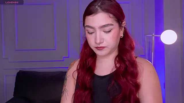 ViolettCastel online show from 03-13-26, 07:08