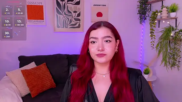 ViolettCastel online show from 04-17-26, 08:22