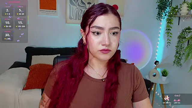 ViolettCastel online show from 06-30-26, 12:21