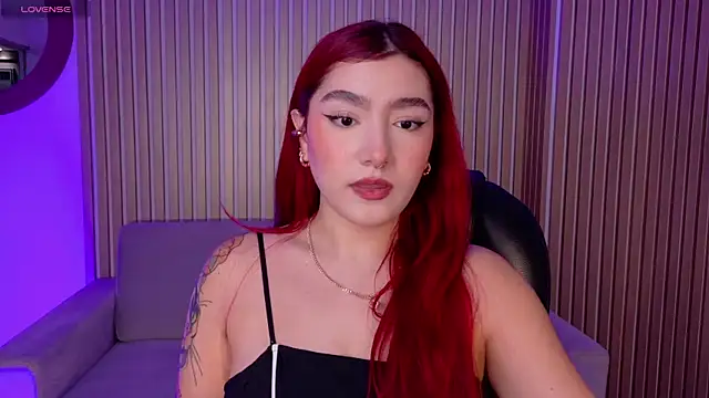 ViolettCastel online show from 01-11-26, 04:36