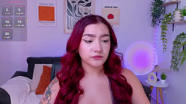 ViolettCastel online show from 06-11-26, 07:22