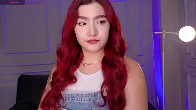 ViolettCastel online show from 03-11-26, 07:19