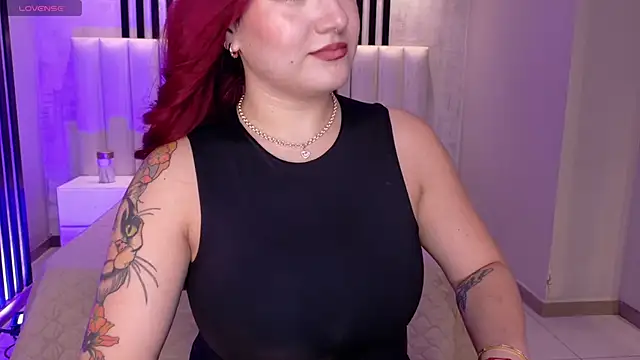 ViolettCastel online show from 03-16-26, 07:49