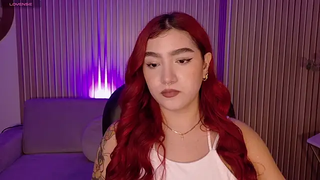 ViolettCastel online show from 11-06-25, 07:29