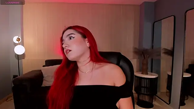 ViolettCastel online show from 10-28-25, 06:51