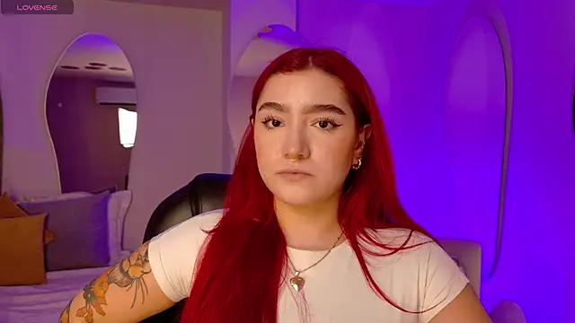 ViolettCastel online show from 11-15-25, 07:29