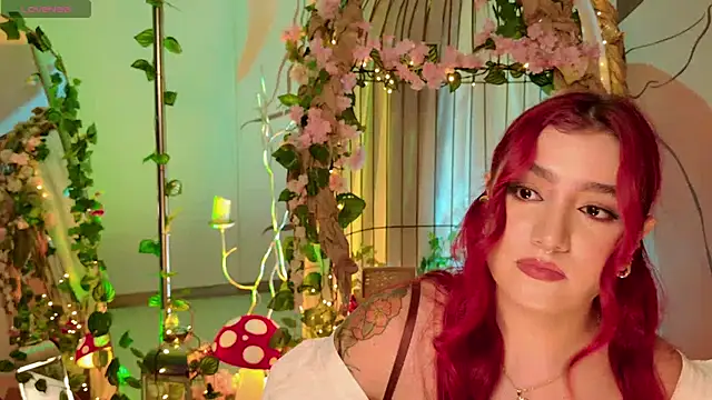 ViolettCastel online show from 10-29-25, 09:25