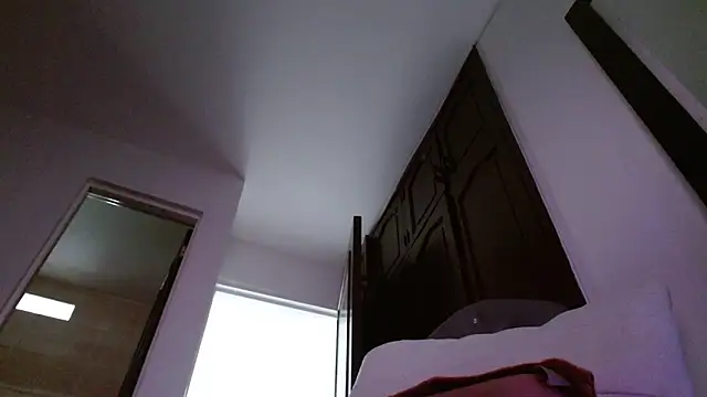 sweetsarabig22cm online show from 03-28-26, 01:39