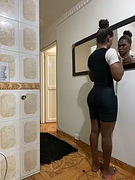 sweetsarabig22cm online show from 11-23-25, 03:16