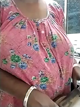 Snapshot of ANUBHABI chatting on 02-25-25, 03:09 ANUBHABI online show from 02-25-25, 03:09
