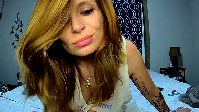 Snapshot of ZeelaXoXo chatting on 12-03-24, 08:55 ZeelaXoXo online show from 12-03-24, 08:55