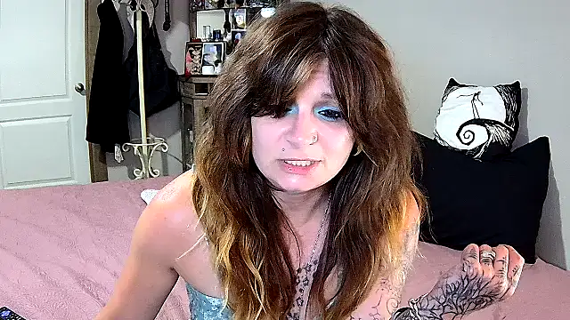 ZeelaXoXo online show from 04-05-26, 05:03