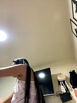 Kimmymadison- online show from 11-07-25, 08:57