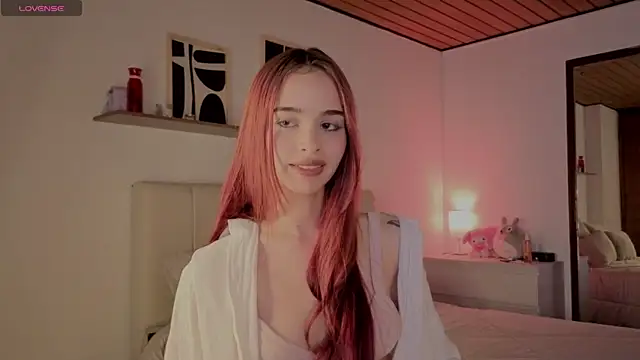 Roxxy mora online show from 11-27-25, 10:10