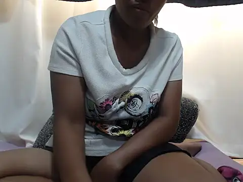 Linda sexy online show from 03-18-26, 06:27