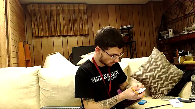 hungkubenski online show from 11-02-25, 01:10