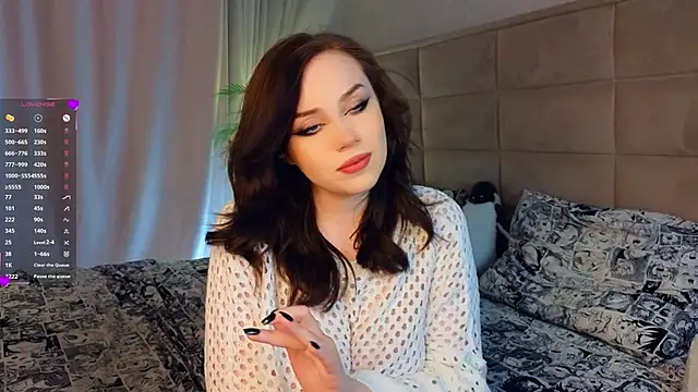 AsteriaHamel online show from 02-26-25, 01:11