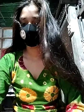 Snapshot of Aruyeshi- chatting on 09-24-25, 03:24 Aruyeshi- online show from 09-24-25, 03:24
