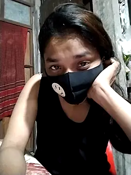 Snapshot of Aruyeshi- chatting on 09-22-25, 03:45 Aruyeshi- online show from 09-22-25, 03:45