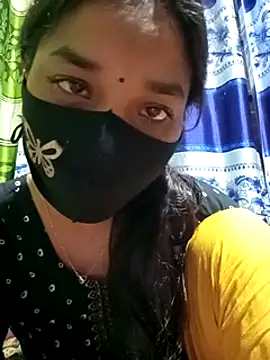 Snapshot of Aruyeshi- chatting on 03-18-25, 03:33 Aruyeshi- online show from 03-18-25, 03:33